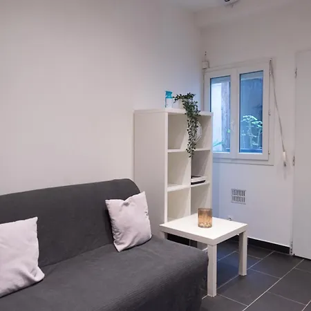 Lovely In Apartman *